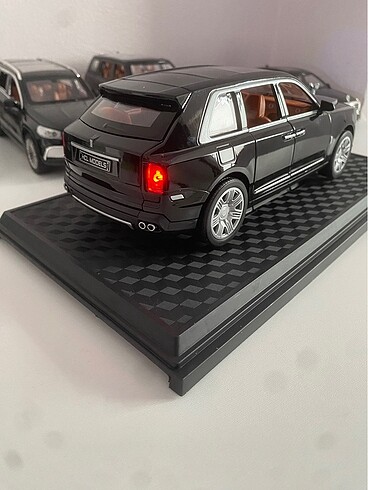 1:22~ROLLS ROYCE CULLIAN
