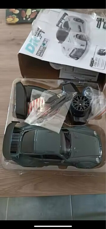 4WD RC Drift Araba 1:24