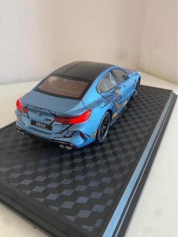 1:24~BMW M8~diecast model