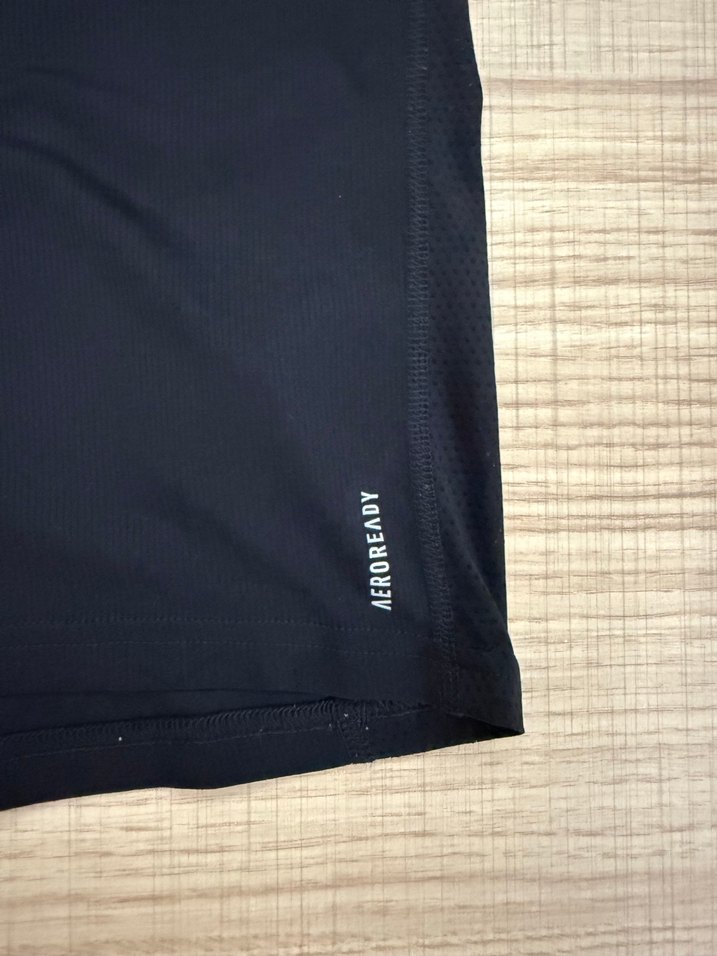 Adidas Siyah Kısa Kollu Erkek Tişört - Görsel 4