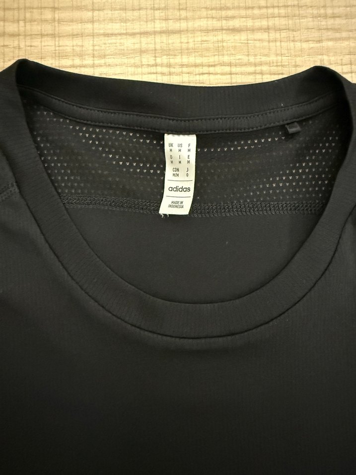 Adidas Siyah Kısa Kollu Erkek Tişört - Görsel 2