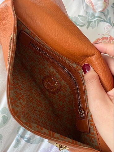 Beden turuncu Renk Tory burch clutch