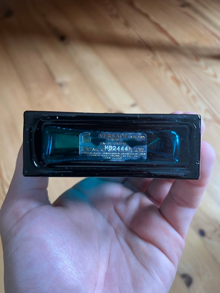 Versace Eros EDT 100ml Erkek Parfüm - Görsel 3