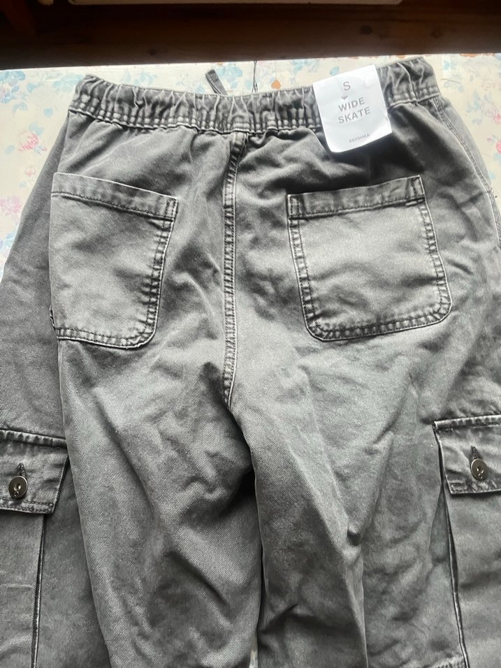 Bershka Wide Skate S beden pantolon - Görsel 3