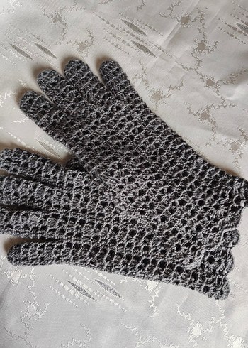 Gri Dantel Detaylı Örgü Kadın Eldiven - Görsel 8