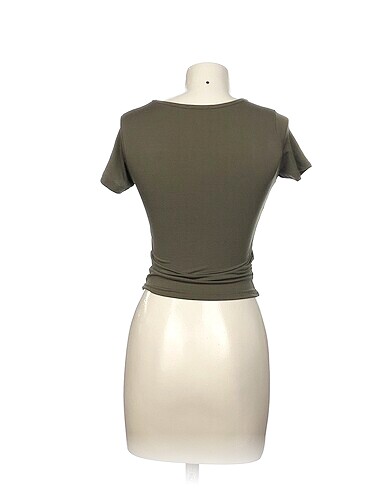 universal Beden Diğer T-shirt %70 İndirimli.