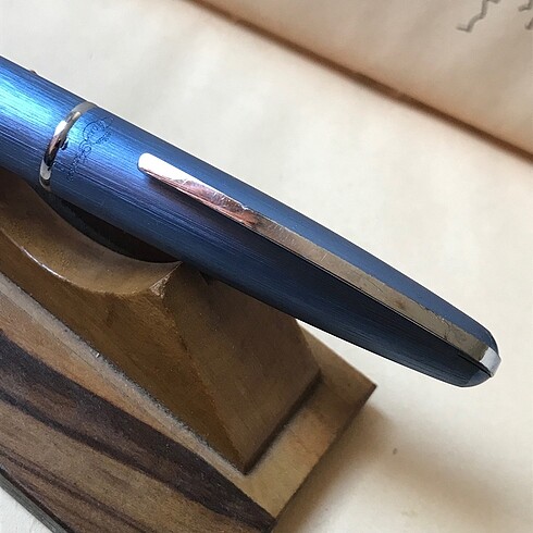 Diğer Crow Feather tükenmez kalem .2. El üründür