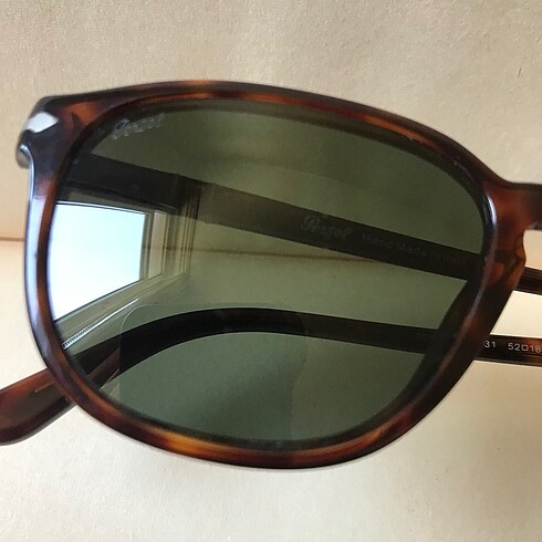 Beden kahverengi Renk Persol unisex güneş gözlüğü 2. El ürün ufak tefek kullanım izler