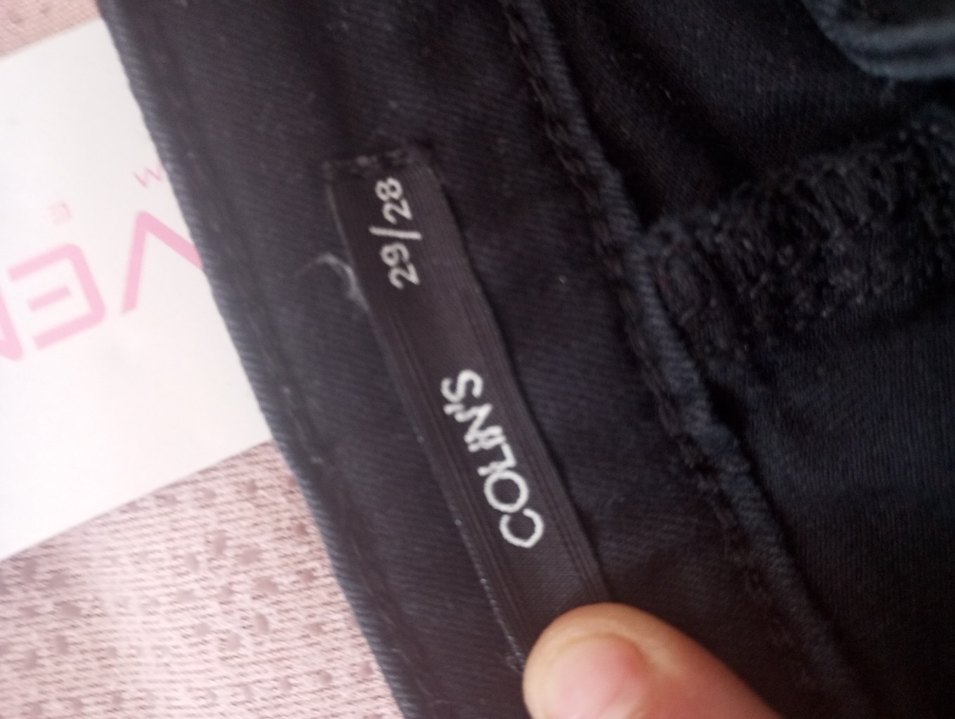 Siyah Çizgili Fermuarlı Denim Kadın Jean - Görsel 3