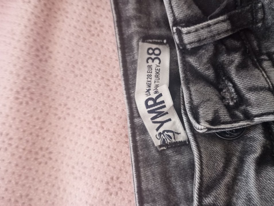 Düğmeli Gri Kadın Midi Kot Pantolon - Görsel 4