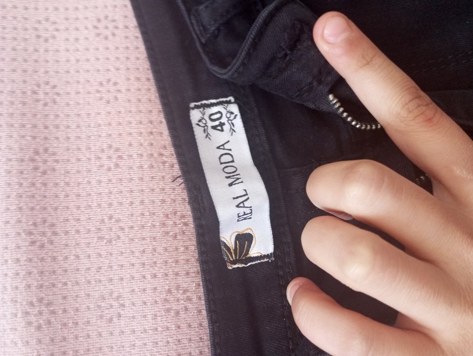 Drapeli Siyah Kadın Kumaş Pantolon - Görsel 3