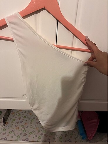 Crop xs