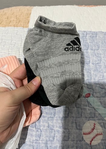 Gri Adidas bebek çorap