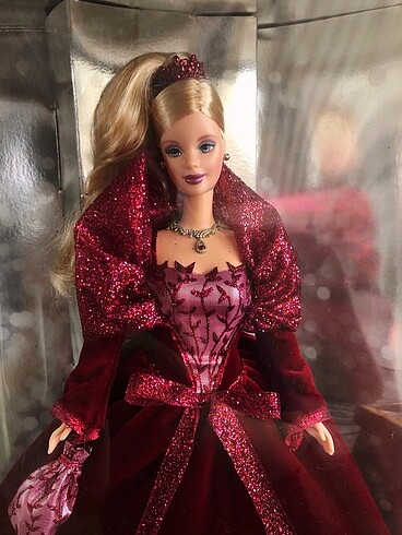 Beden Barbie Holiday Celebration