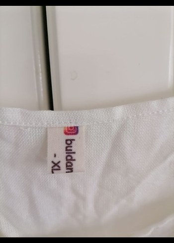 Baskılı Kolsuz Beyaz Mini Pareoiadesiz tahminiXL - Görsel 3