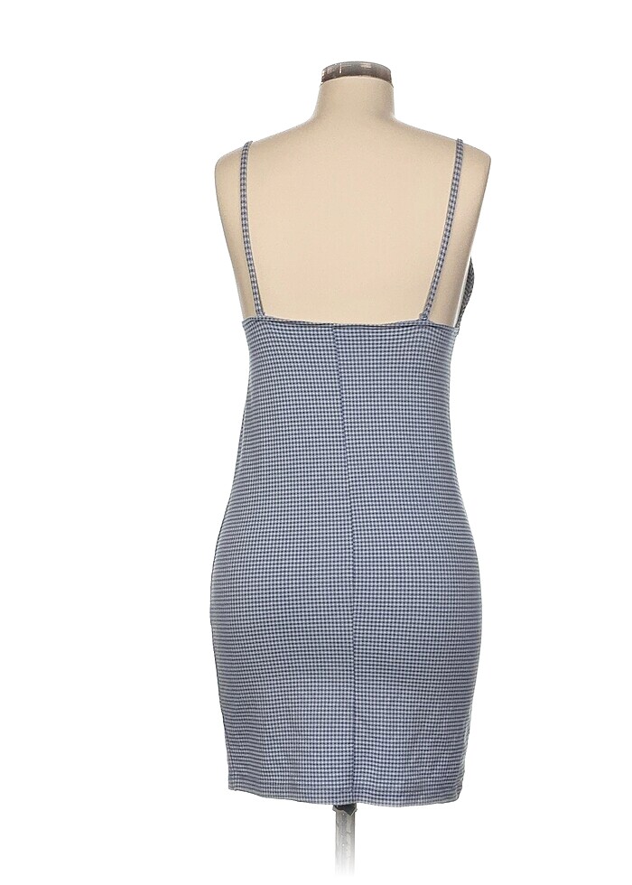 Bershka Kısa Elbise %70 İndirimli. - Görsel 3