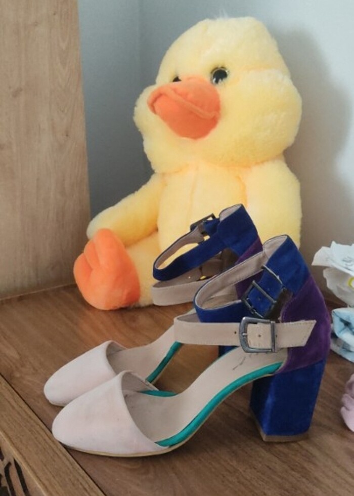 Topuklu ayakkabı - Görsel 2