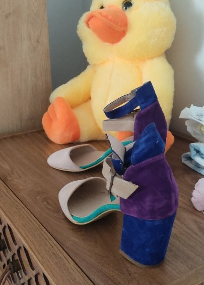 Topuklu ayakkabı - Görsel 3