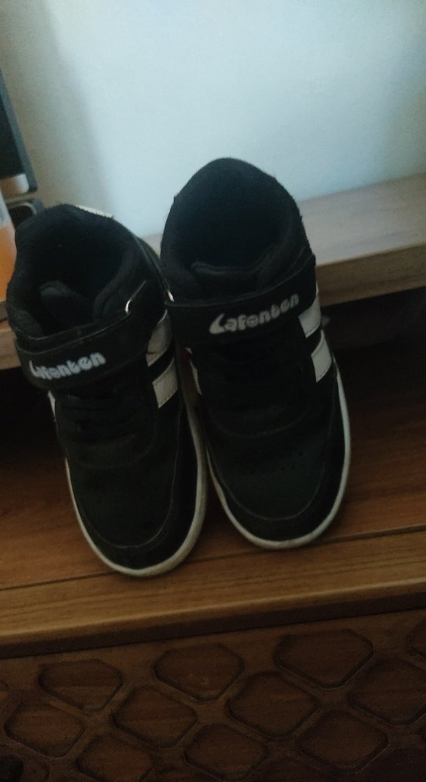 Erkek Çocuk Siyah Çizgili Spor Ayakkabı - Görsel 4