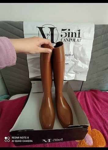 Diğer Yağmur Çizmesi????