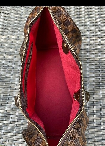 Beden Louis Vuitton Çanta