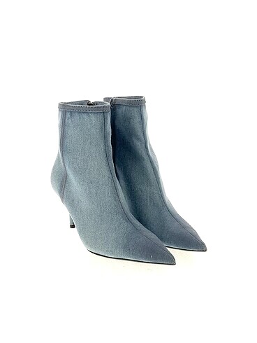 Zara Zara Bot %70 İndirimli.