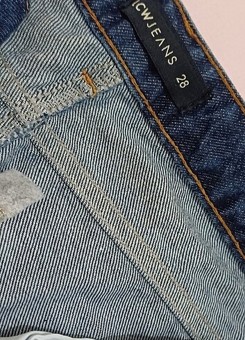 28 Beden lacivert Renk Lcw Mom Jean Pantalon 