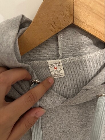 Gri Kapişonlu Sweatshirt - Görsel 2