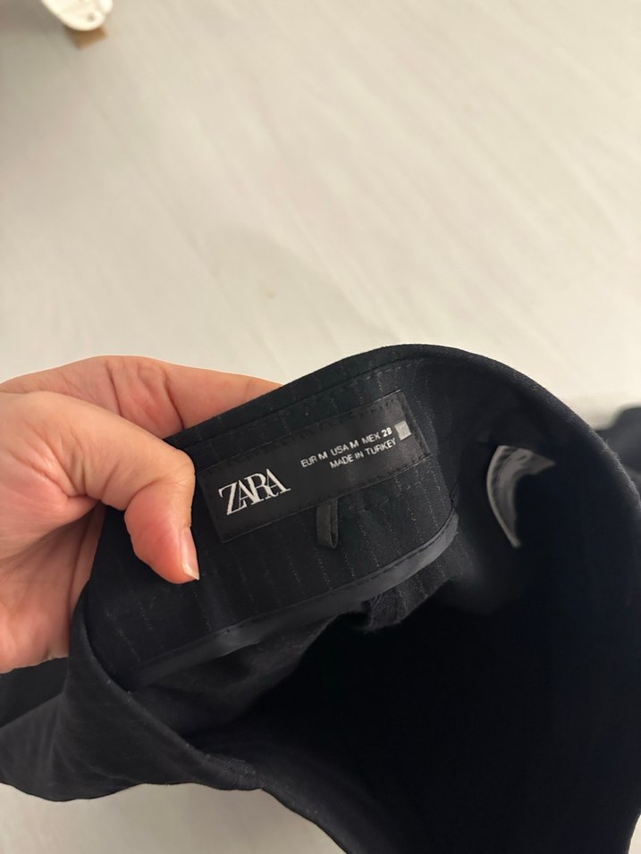 Zara Lacivert şortlu  Pilili Mini Etek - Görsel 5