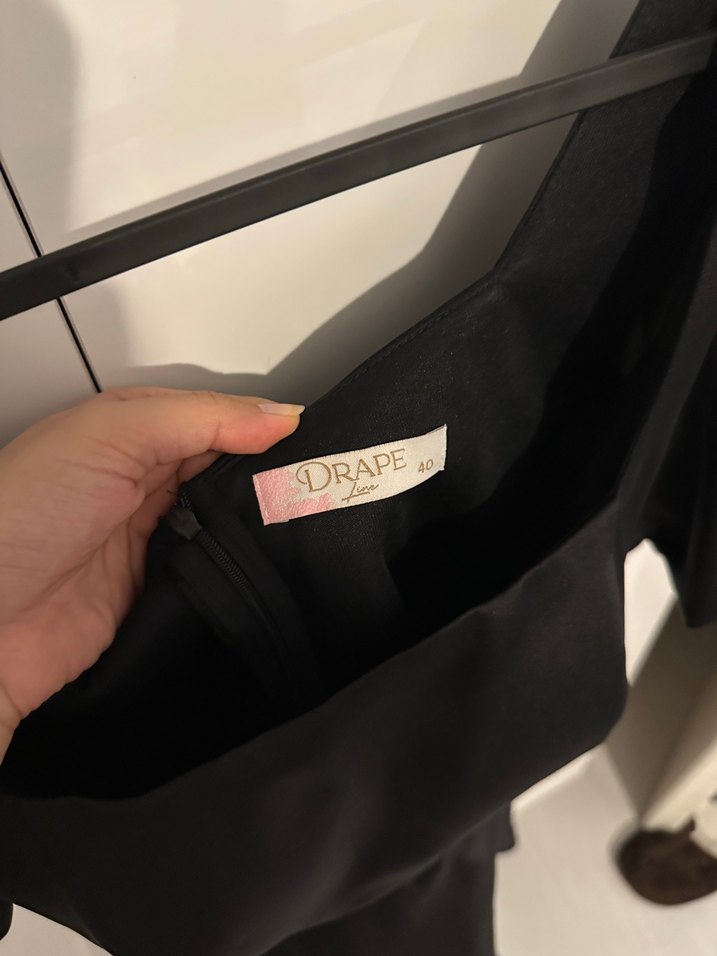 Drapeli Siyah diz üstü  Kadın Elbise - Görsel 2