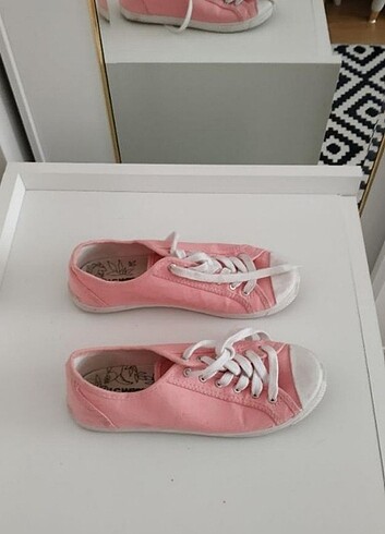 LCW PEMBE AYAKKABI