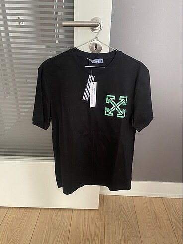 Off-White tişört