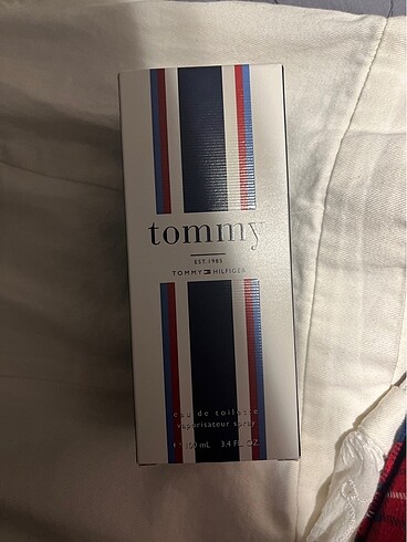 tommy hilfiger parfüm