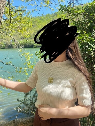 Krem renk kadın yarım kol tişört