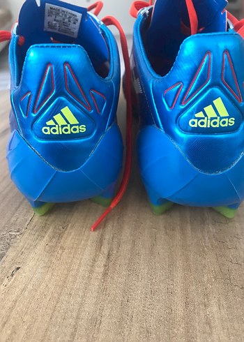 Adidas Erkek Renkli Mavi Futbol Ayakkabısı