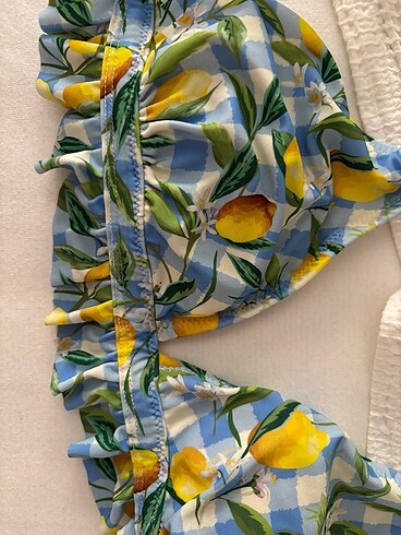 40 Beden Penti Bikini Takımı Üstü