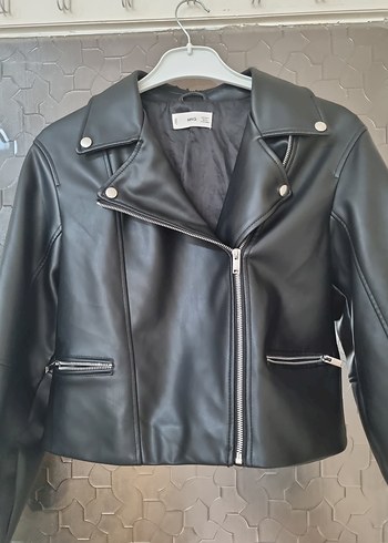 Diğer MNG Kadın Siyah Mini Deri Biker Ceket