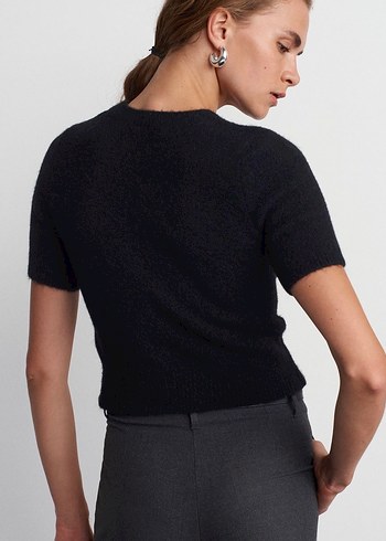 Siyah Kısa Kollu Fitilli Kadın Kazak - Görsel 4