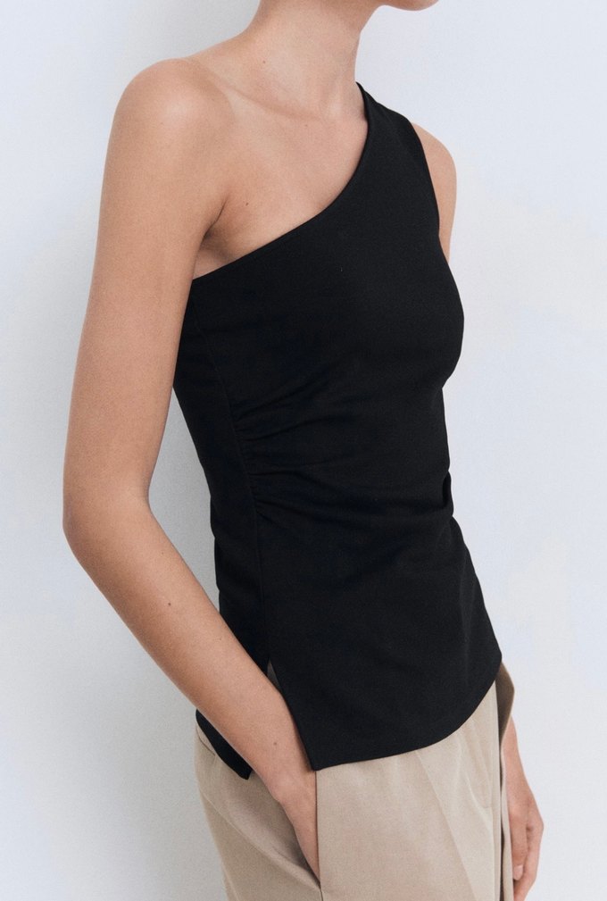 MANGO Siyah Asimetrik Drapeli Bluz - Görsel 3