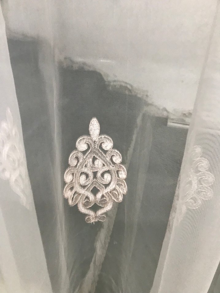 Nakışlı Beyaz Tül Perde 270x264 - Görsel 3