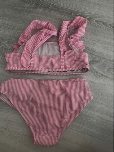 LC Waikiki Pembe beyaz çocuk bikinisi