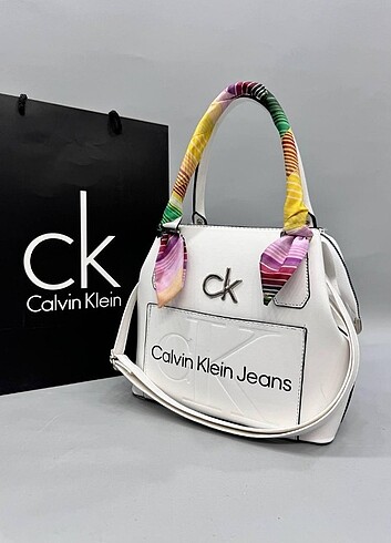 CALVİN KLEİN 