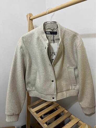 m Beden ten rengi Renk Zara Bomber Ceket