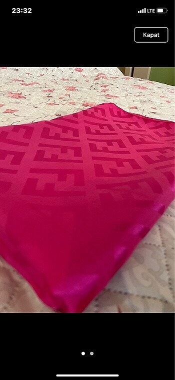 Pembe şal