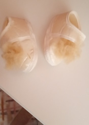 Diğer Bej Kürklü Kız Çocuk Terliği