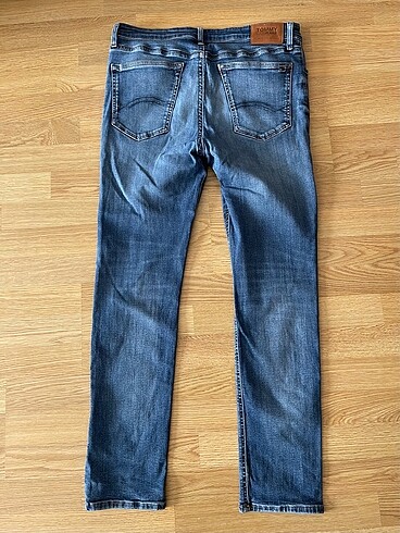 32 Beden mavi Renk Tommy Hilfiger Erkek Jeans