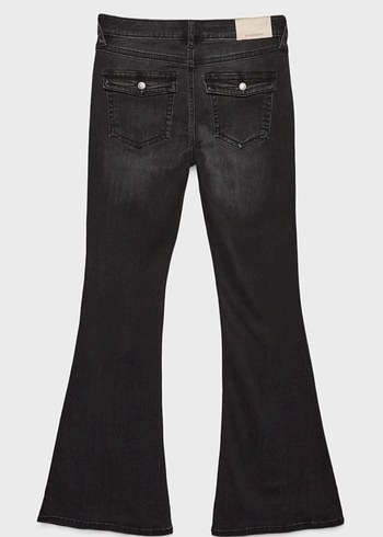 Stradivarius D04 Düşük Bel Çan Paça Jean