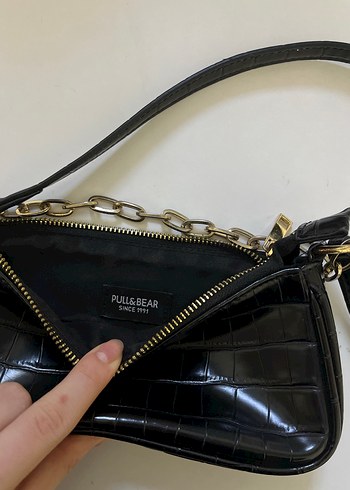 Zincir Detaylı Siyah Deri Kadın Çanta Pull&bear - Görsel 3