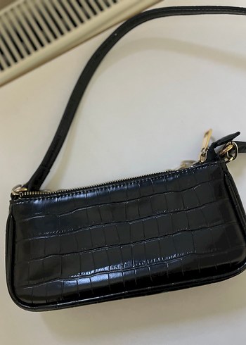 Zincir Detaylı Siyah Deri Kadın Çanta Pull&bear - Görsel 2