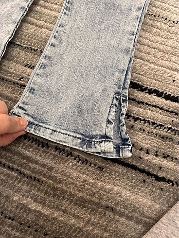 2 Yaş Beden Lcw crop pantolon takım